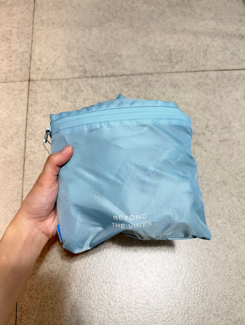 Beyond The Vines ParaPack 001 (Category: Backpacks) located in Malabon City. Submitted by angelamaclan (Listing ID 1469244045, Image 2). Description: - Brand: Beyond The Vines - Color: Light Blue - Versatile design: Converts from a tote bag to a backpack - Packable: Folds into its own attached small pouch for easy travel .