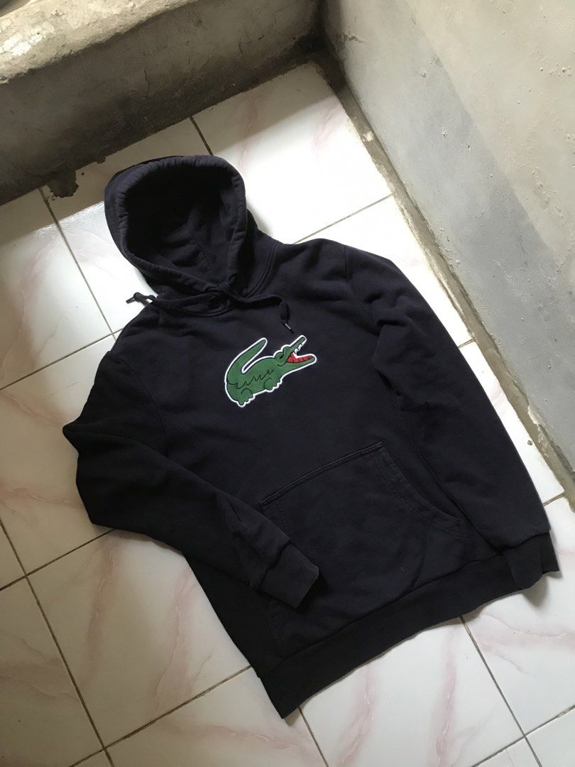 BIG LOGO LACOSTE JACKET (Category: Coats, Jackets and Outerwear) located in Manila. Submitted by crismil1 (Listing ID 1469185587, Image 1). Description: DIMES 27 LENGTH 23 WIDTH 9.9/10 COLOR RATE.