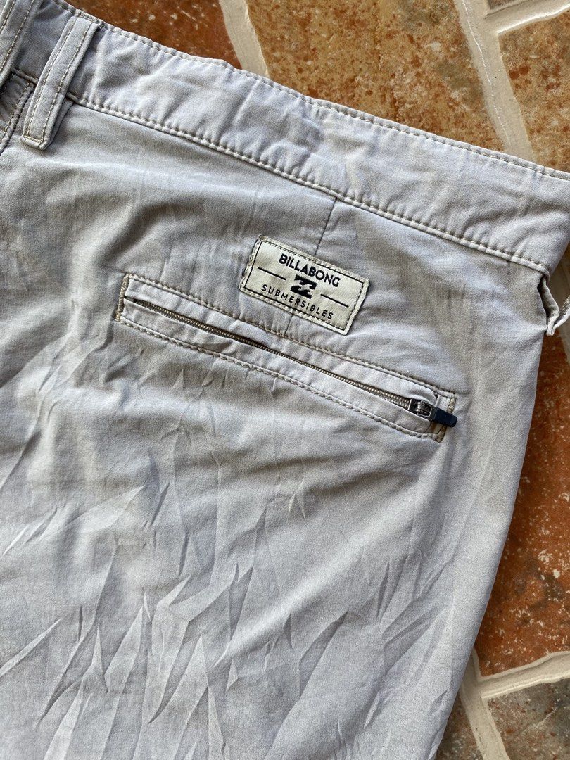Billabong (Category: Shorts) located in Davao. Submitted by zhypo (Listing ID 1469326778, Image 3). Description: Size 34 Need wash Good condition .