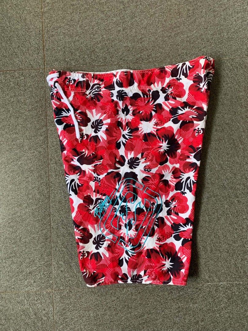 Billabong Boardshorts (Category: Swim Trunks & Board Shorts) located in Davao. Submitted by underrated_style (Listing ID 1469163857, Image 2). Description: floral type billabong boardshort! waistline 36 thigh 14.5 lenght 23 hem 12.6 no issues or flaws excellent condition colorrate 10/10 or better!.
