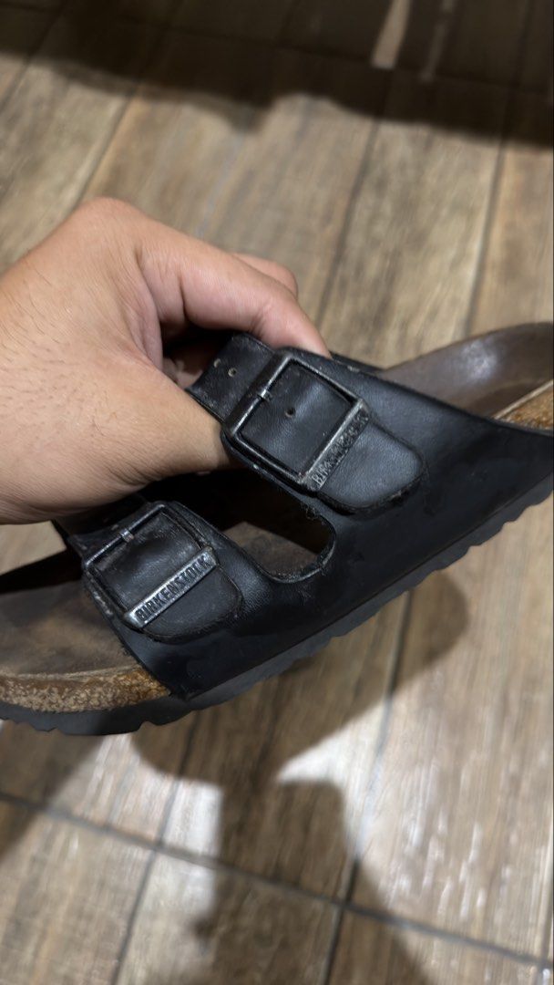 BIRKENSTOCK SLIPPERS (Category: Other Bottoms) located in Manila. Submitted by urban-vintage_2 (Listing ID 1469320939, Image 2). Description: ISSUE: NONE (NEED WASH) MOP :GCASH (NO COD) SHIP VIA: LALAMOVE & J&T LOCATION: PASIG CITY SIZE : 35 / 4.5 -5.