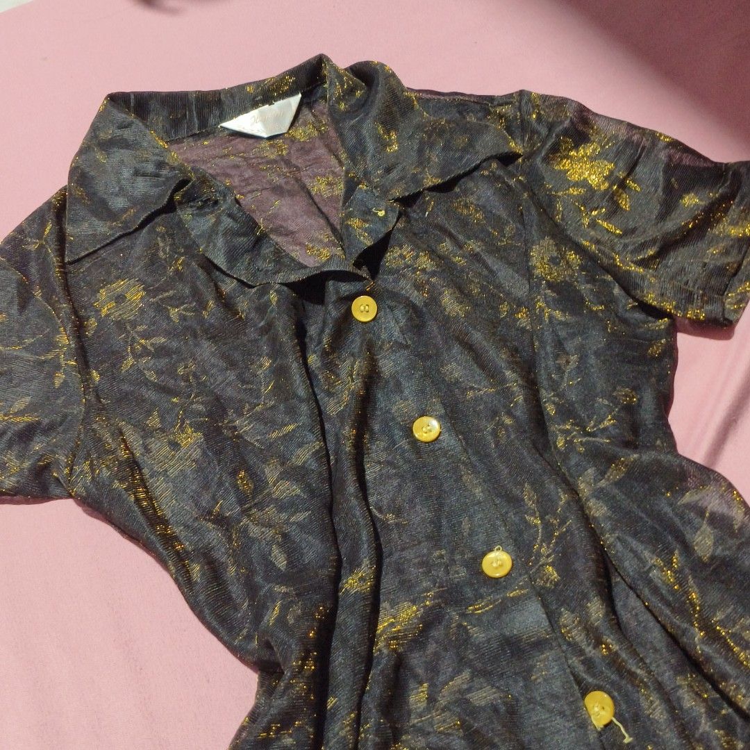 black sheer blouse | elegant classy (Category: Blouses) located in Rizal. Submitted by irea_aeri (Listing ID 1469356533, Image 3). Description: size: s color: black features: gold sparkly floral pattern on sheet fabric .