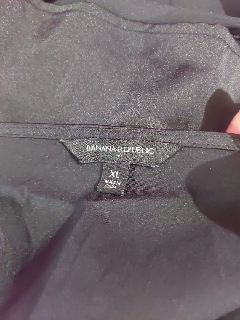 Black Sleeveless Tank Top [XL] (Category: Sleeveless) located in Pasig City. Submitted by iyaa123 (Listing ID 1469215319, Image 3). Description: Payment Method: GCash, Maribank, or Bank (BPI) Delivery Option: Grab Lalamove J&T * Delivery Expense to be shouldered by BUYER * Delivery within Metro Manila as much as possible * Location of Seller: Pasig RFS: Decluttering Disclaimer PLS MANAGE YOUR EXPECTATIONS NO CANCELLATIONS Chat for other Inquiries