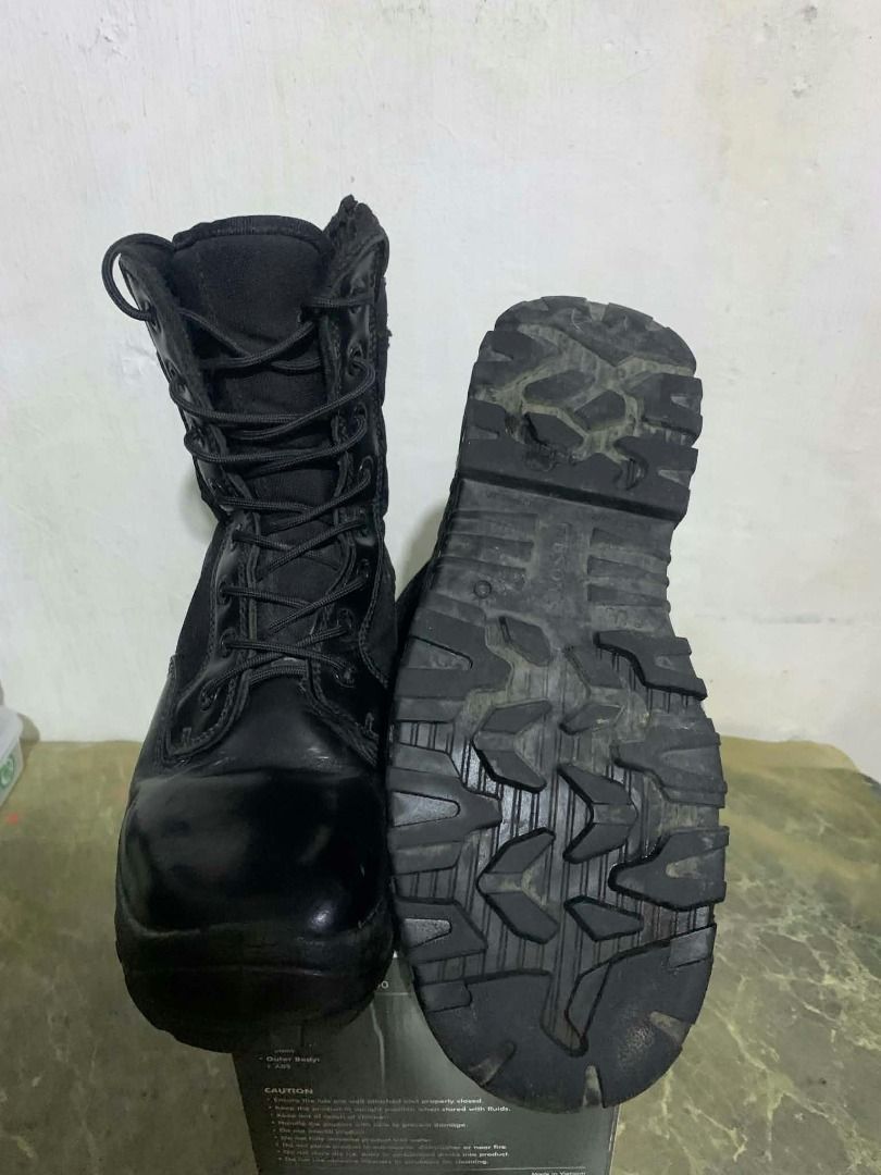 Black tactical combat boots and low cut black shoes bundle (Category: Boots) located in Antipolo. Submitted by cheamarati10661 (Listing ID 1469351633, Image 1). Description: SET 3800 COMBAT SHOES ONLY 2300 CHAROL 1500 NEGOTIABLE .