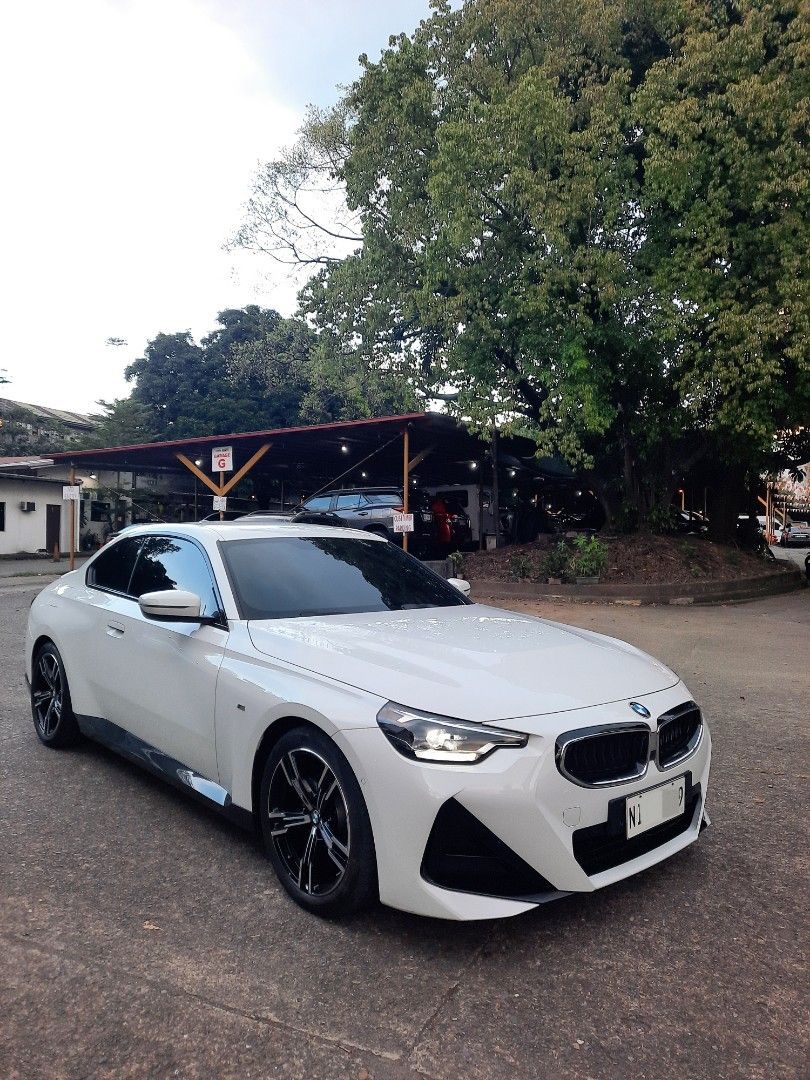 BMW 220i Coupe Auto (Category: Used Cars) located in Pasig City. Submitted by moimoigo (Listing ID 1469196306, Image 2). Description: Model: BMW 220i Coupe Year: 2023 Transmission: Automatic Fuel Type: Gasoline Mileage: 11tkms Price: 2.2M Look for: Moises Go. 09178359800 Park N' Sell Located at Meralco Ave, corner Capt. Henry P. Javier, Ortigas Center, Pasig City (Garage G) Thank you!.