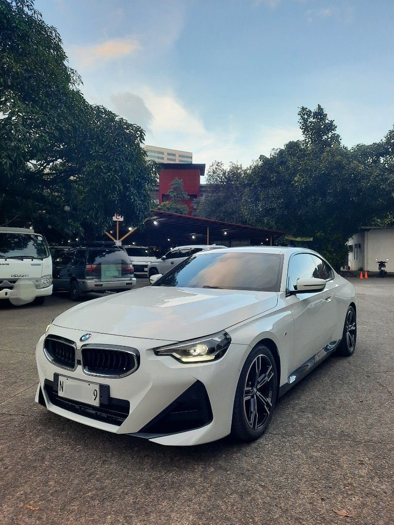 BMW 220i Coupe Auto (Category: Used Cars) located in Pasig City. Submitted by moimoigo (Listing ID 1469196306, Image 3). Description: Model: BMW 220i Coupe Year: 2023 Transmission: Automatic Fuel Type: Gasoline Mileage: 11tkms Price: 2.2M Look for: Moises Go. 09178359800 Park N' Sell Located at Meralco Ave, corner Capt. Henry P. Javier, Ortigas Center, Pasig City (Garage G) Thank you!.