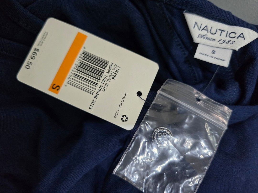 BNWT Nautica navy long sleeves (Category: Longsleeves) located in Batangas. Submitted by thevanitychamber (Listing ID 1469185259, Image 3). Description: .