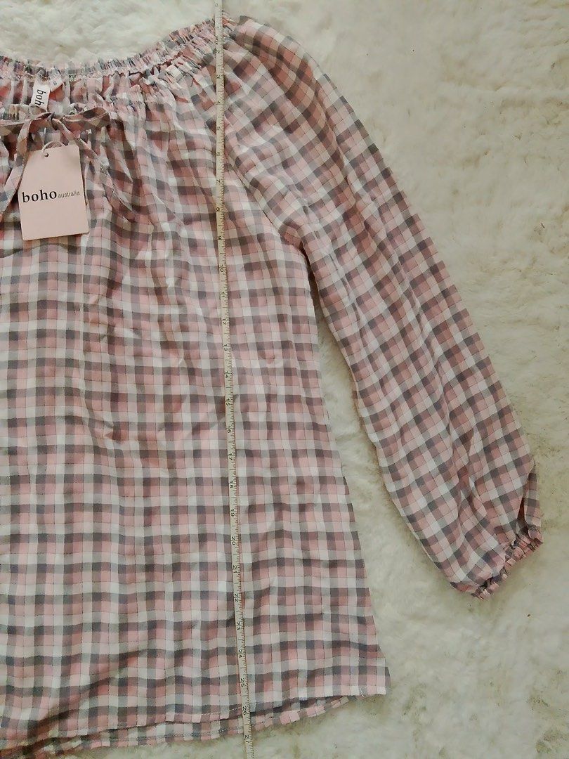 boho australia gingham long sleeve blouse size s (Category: Longsleeves) located in Manila. Submitted by istinbari05430 (Listing ID 1469189615, Image 3). Description: - Brand: Boho Australia - Size: Small to Medium .