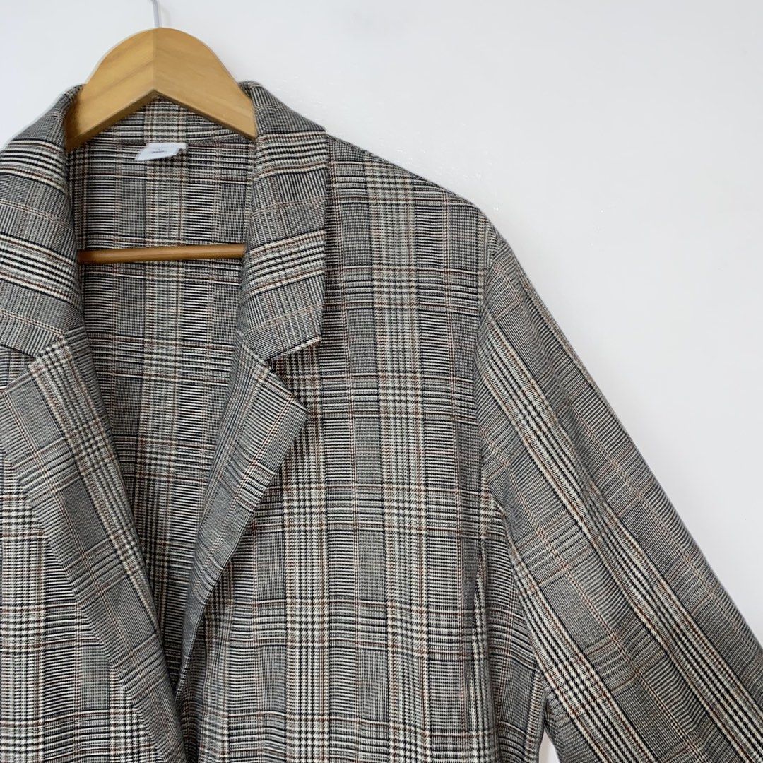 BOSSINI blazer (Category: Coats, Jackets and Outerwear) located in San Jose del Monte. Submitted by mamiracky (Listing ID 1469269622, Image 2). Description: .
