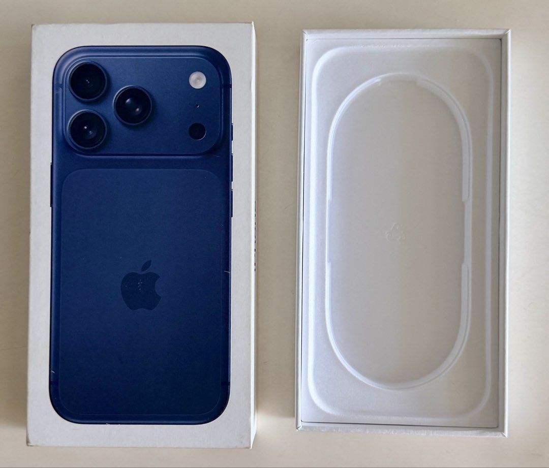 BOX ONLY - Apple iPhone 17 Pro 256GB Deep Blue (Category: iPhone 17 Series) located in Pasig City. Submitted by ymirgm (Listing ID 1469173132, Image 1). Description: Original box packaging.
