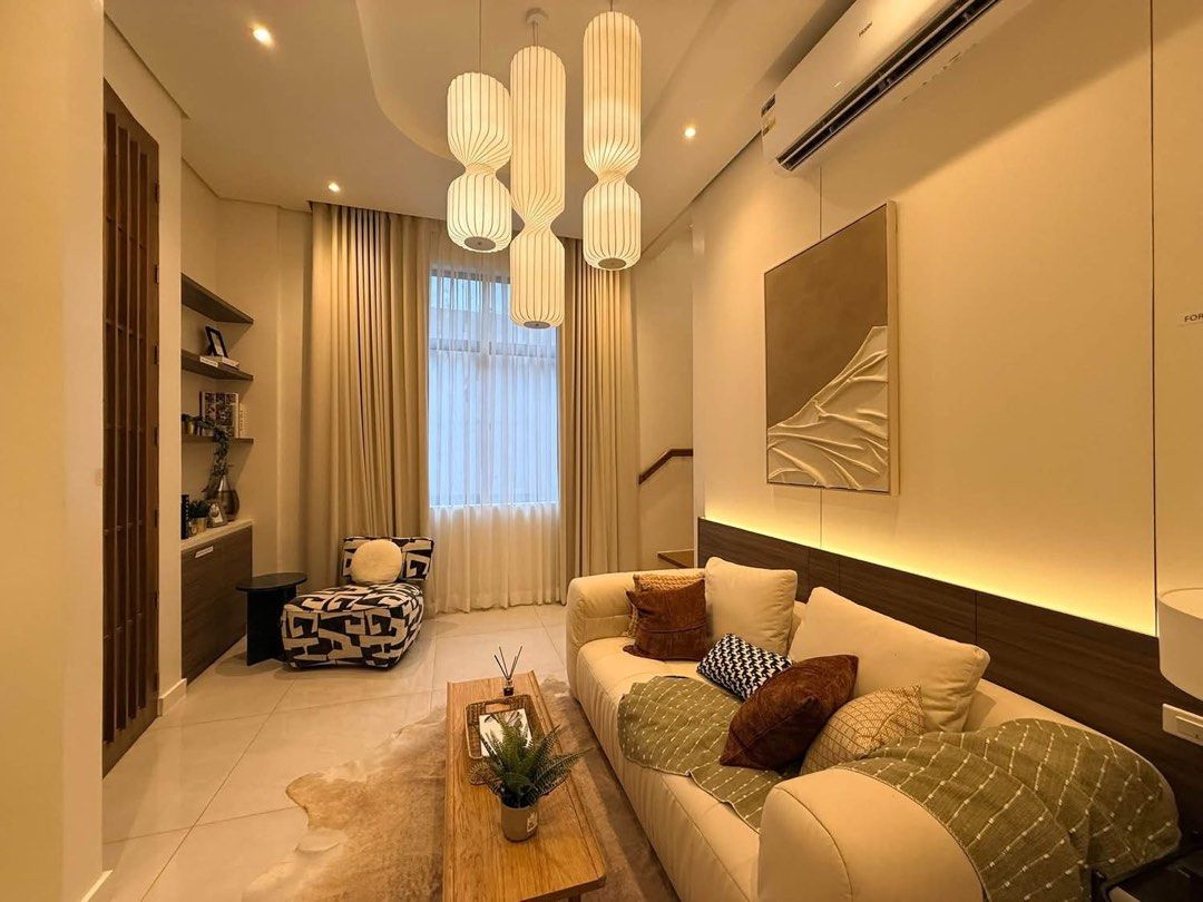 Brand New Duplex House and Lot (Category: Townhouse) located in Manila. Submitted by raincomito (Listing ID 1469305740, Image 2). Description: Total Units 4 Units - Unit A Corner 32.8M - Unit B Inner 34.8M - Unit D Inner 31.8M - Unit E Corner 35.8M Unit D Lot Area 83.40 sqm Floor Area 155 sqm - 3 Bedroom - 2 Toilet and Bath - Powder Room - 2 Car Carport Sample Computation - Selling Price 31,800,000 - Reservation 1,000,000 - 20% Downpayment 5,360,