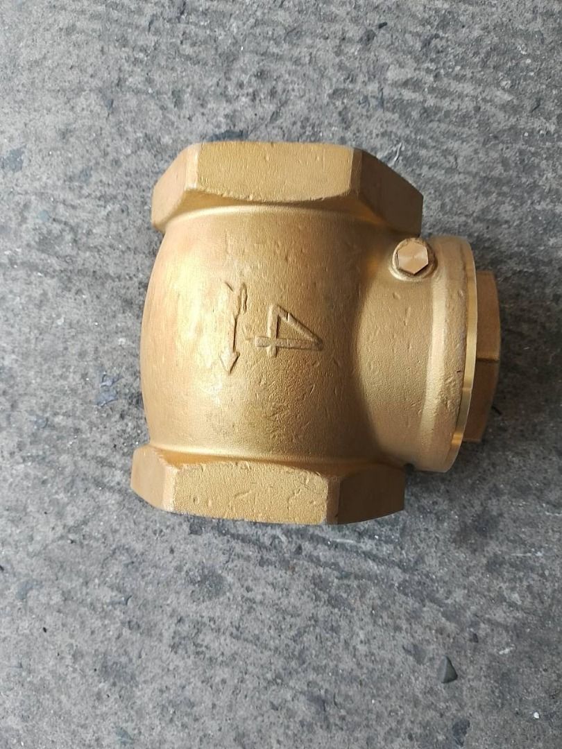 Brass check valve 4” (Category: Everything Else Others) located in Manila. Submitted by joeyroque09 (Listing ID 1469241593, Image 1). Description: Brass check valve 4”.