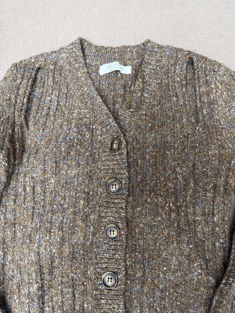 Brown Cold Shoulder Cardigan Top (Category: Longsleeves) located in Las Pinas. Submitted by thealyssacloset (Listing ID 1469220471, Image 2). Description: .