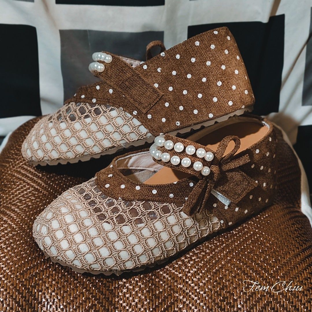 Brown coquette polka wedge platform shoes (Category: Wedges) located in Pateros City. Submitted by soshifem (Listing ID 1469176916, Image 2). Description: size 36 or 6 brandnew RFS: not my size.