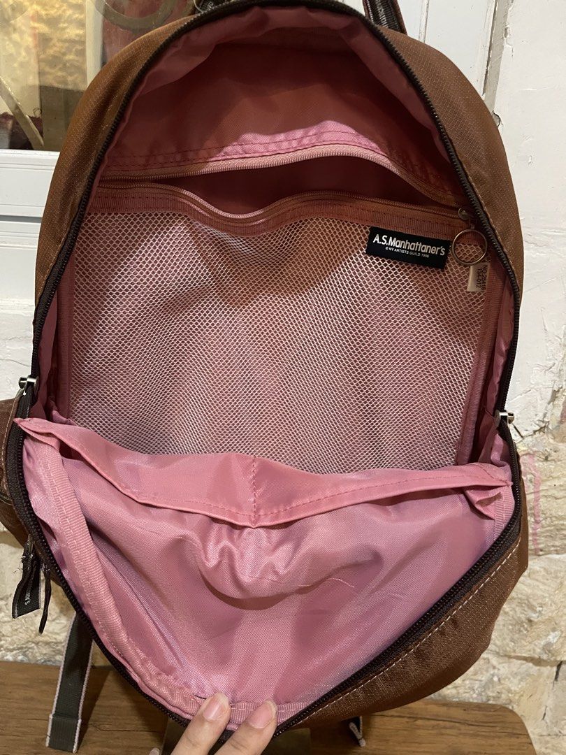 brown Manhattaner's nylon backpack L15x12 (Category: Backpacks) located in San Fernando. Submitted by japansurpluselyu (Listing ID 1469183631, Image 3). Description: .