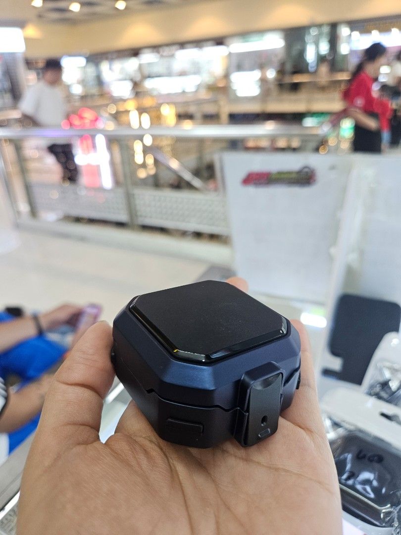Buds 4/Buds 4 pro Case (Category: Cases & Sleeves) located in San Juan City. Submitted by rjean02 (Listing ID 1469215244, Image 3). Description: 500 each Brandnew loc Theatermall Greenhills.