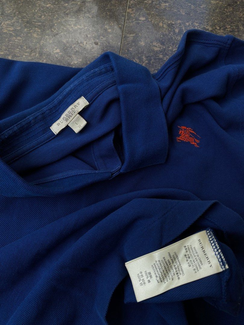 Burberry (Category: Tshirts & Polo Shirts ) located in Aloran. Submitted by thriftnijep.04 (Listing ID 1469200030, Image 3). Description: Excellent Condition Dimes: 21 x 30 Large on tag Issue: None Color rate: 9/10.