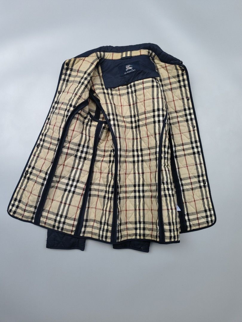 Burberry navy blue plaid lining (authentic) (Category: Coats, Jackets and Outerwear) located in Baguio. Submitted by archival_thrifted.ph. (Listing ID 1469218826, Image 2). Description: FOR SALE‼️ . BURBERRY QUILTED PLAID LINING WOMENS JACKET .💯 AUTHENTIC . EXCELLENT CONDITION .COLOR NAVY BLUE .FIT SMALL TO SEMI MEDIUM .PHP 3500 PLUS SF .❌❌ COP/COD .MOP GCASH . COURIER J&T .BAGUIO AREA .DM FOR SURE BUYER TY.