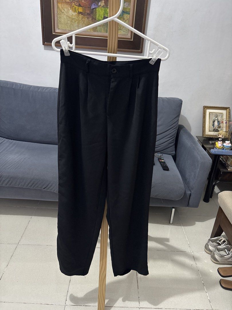 (BUY 3) White, Black, & Beige Trousers (Category: Other Bottoms) located in Makati City. Submitted by aliyahspreloved (Listing ID 1469249013, Image 2). Description: Buy 3 for ₱1,200 Buy 1 for ₱500 all colors still available. no when worn.
