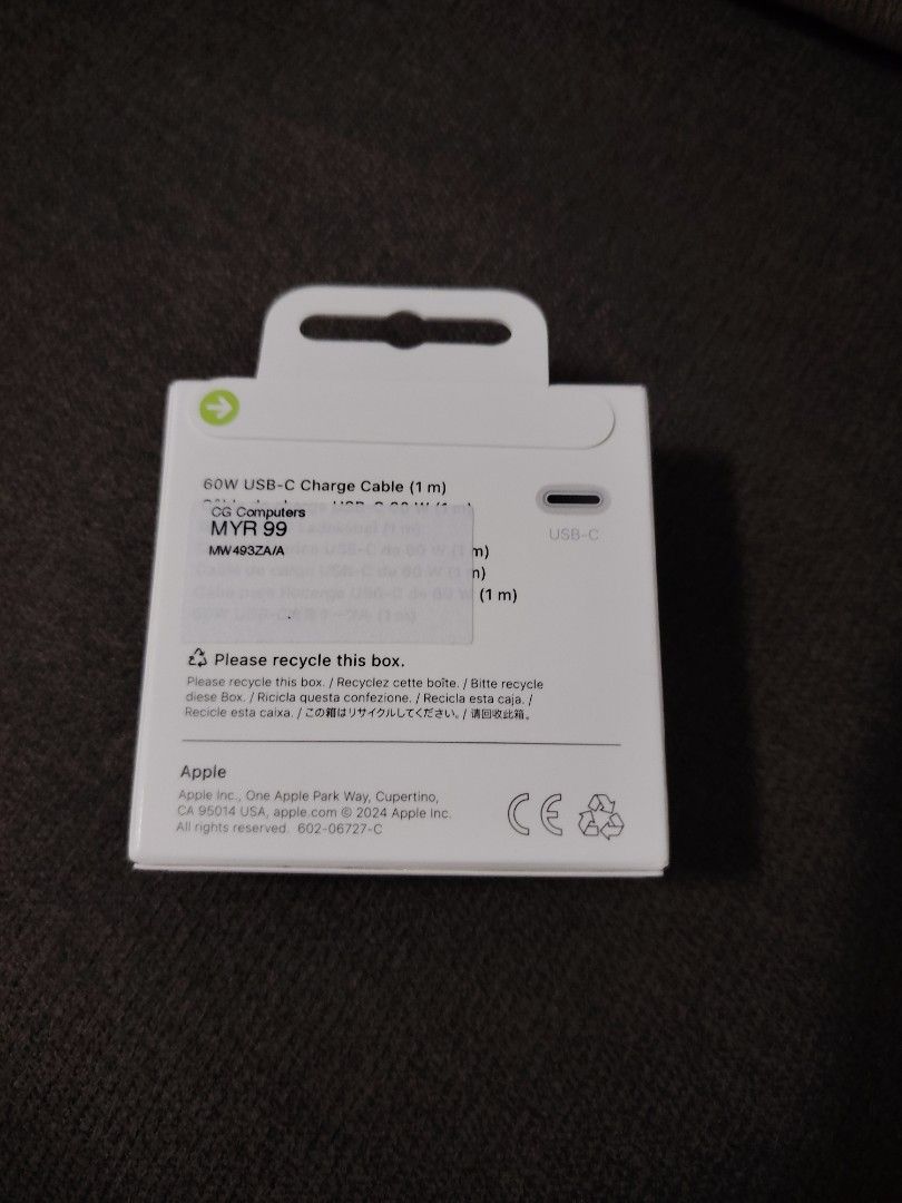 Cable iphone (Category: Chargers & Cables) located in Kuala Lumpur. Submitted by hacker99 (Listing ID 1469199281, Image 2). Description: Baru beli. Nak jual sebab nam beli chager adapter. .