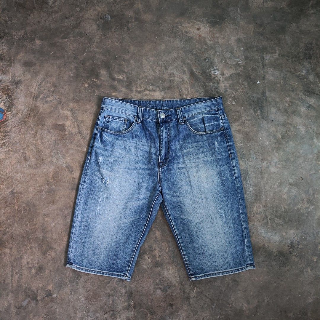 Calvin Klein Jeans Denim Shorts (Category: Shorts) located in Rosales. Submitted by kudoscache (Listing ID 1469168960, Image 1). Description: - Brand: Calvin Klein - Waist: 33-35 | Length: 23.5 - Color: Light Blue - slightly nego payment: maribank / gotyme courier: J&T.