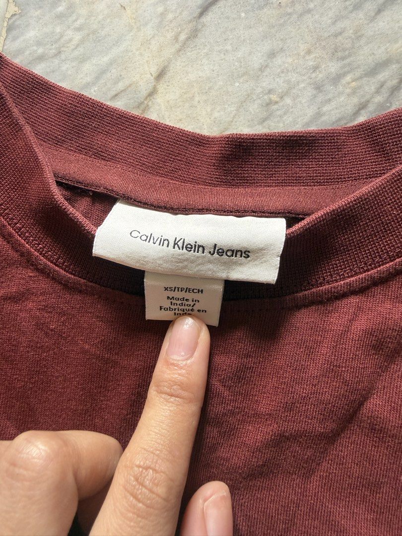 Calvin Klein Longsleeve Top (Category: Longsleeves) located in Cainta. Submitted by veronicasdeclutter (Listing ID 1469173464, Image 3). Description: .