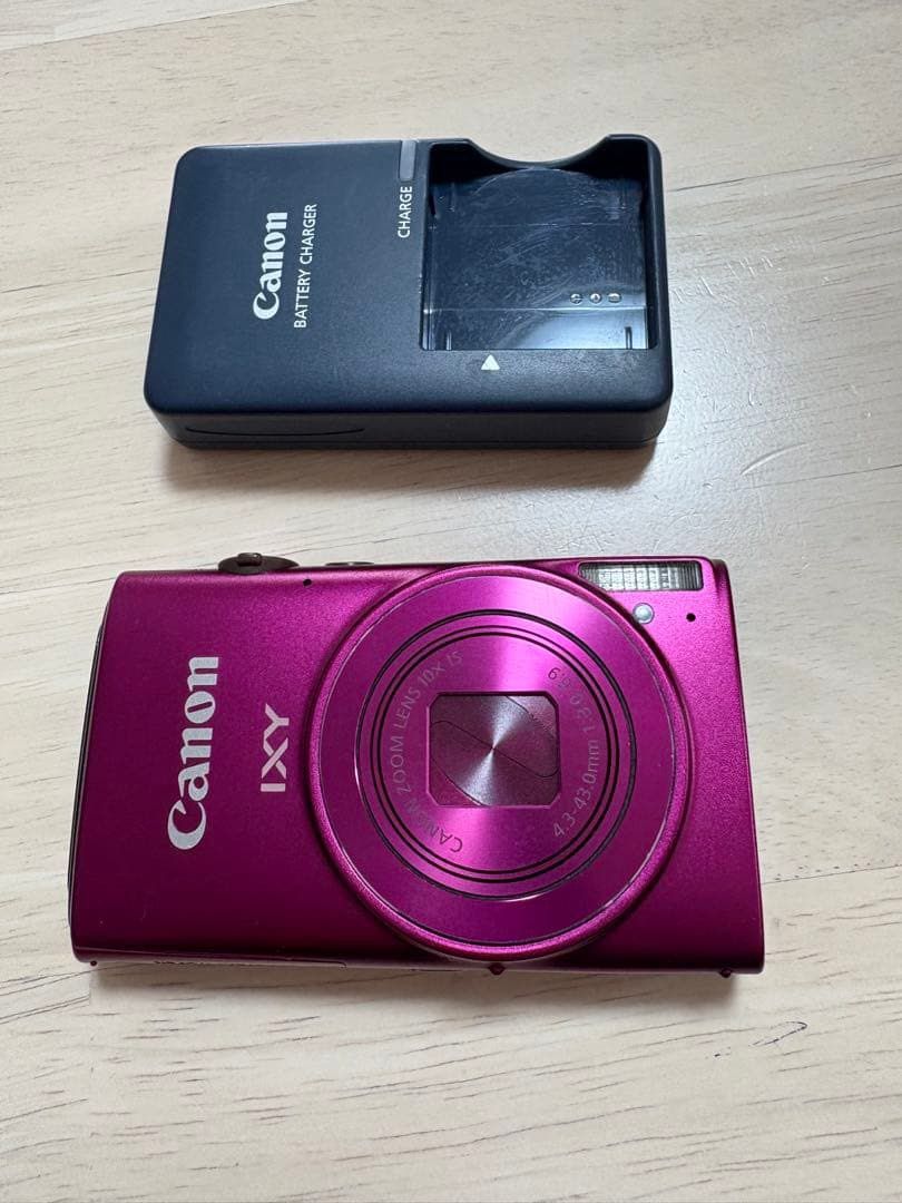 Canon Ixy 620F (Category: Cameras) located in Cavite. Submitted by raylene350 (Listing ID 1469363287, Image 1). Description: - 12.1 mp - 9.5/10 condition - perfectly working - no issues - can do meetups near my area.