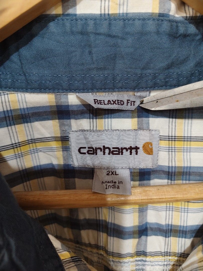 Carhartt Plain Button down polo Size 2xL (Category: Tshirts & Polo Shirts ) located in Iloilo. Submitted by branded-boy0422_16 (Listing ID 1469207797, Image 3). Description: W: 27 L: 31 Excellent to as new Need Washed only.