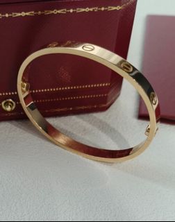 （分類：）位於 。 由 mia.cartier99 提交（商品編號 1410940965，圖片 1）。簡介： 。