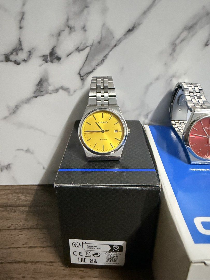 CASIO (Category: Watches) located in Kajang. Submitted by peachdannyy (Listing ID 1469199232, Image 3). Description: Yellow - RM150 Tiffany - RM300 Red - RM400 NEGO☑️ COD☑️.