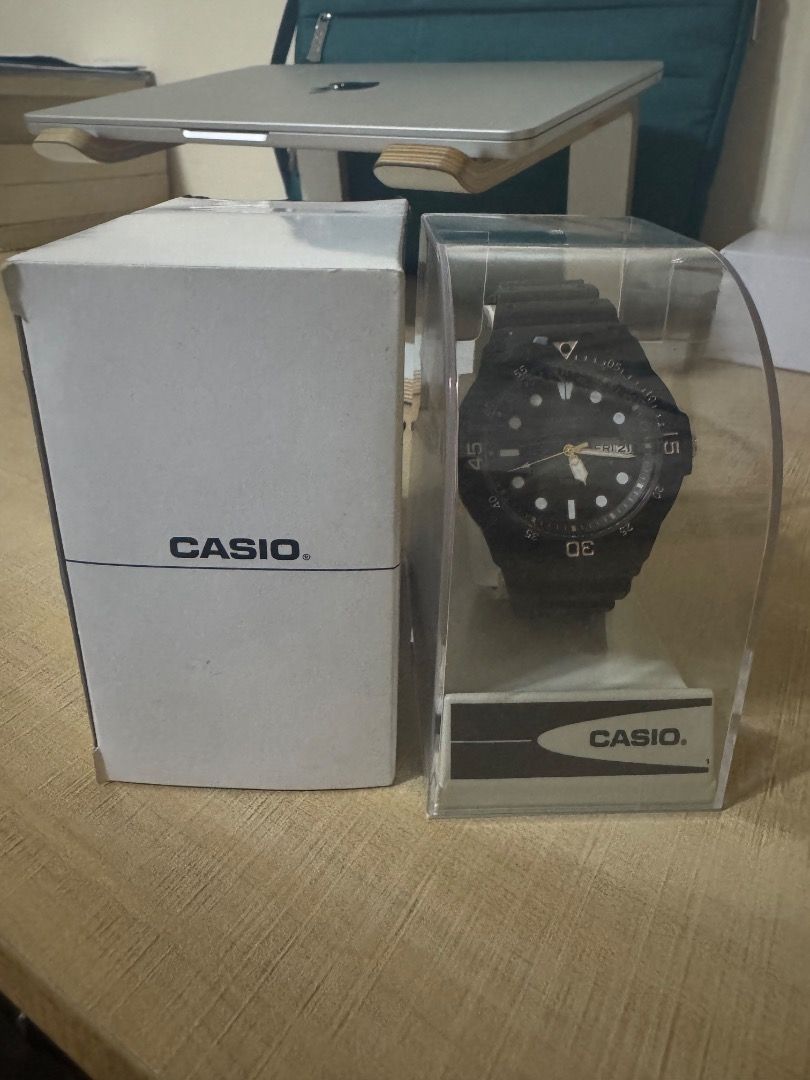 Casio analog watch (Category: Men's Watches) located in Pasig City. Submitted by daryl.s.preloved_ (Listing ID 1469274252, Image 2). Description: .