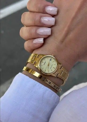 Casio Gold Plated Original Watch (Category: Women's Watches) located in Caloocan City. Submitted by cheskhaionlinestore2.0 (Listing ID 1469280512, Image 2). Description: Original C Gold Plated Watch ₱2600 only 📍 Complete Inclusions 💟Box 💟 Manual 💟 Tag 💟 Paperbag 💟 Warranty Card ♦️.