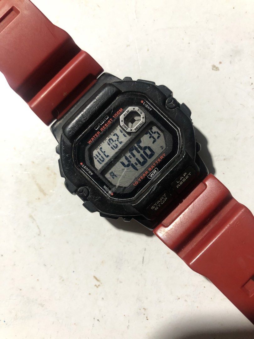 Casio WS 1400 H (Category: Men's Watches) located in Imus. Submitted by verjel-31076 (Listing ID 1469368610, Image 1). Description: working light scratch on glass no cracks on strap casio machine.