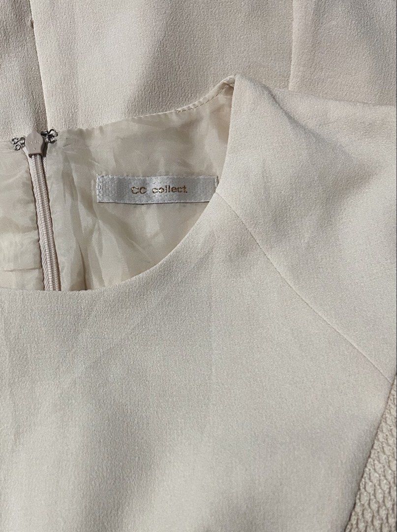 CC COLLECT (Category: Dresses) located in Davao. Submitted by sart0ria85 (Listing ID 1469300604, Image 3). Description: Beige long sleeve dress from CC Collect. Round neckline, fitted silhouette, and flared skirt hem. 100% POLYESTER MADE IN KOREA 🇰🇷 MEDIUM. Size 6 EXCELLENT CONDITION (91/100).