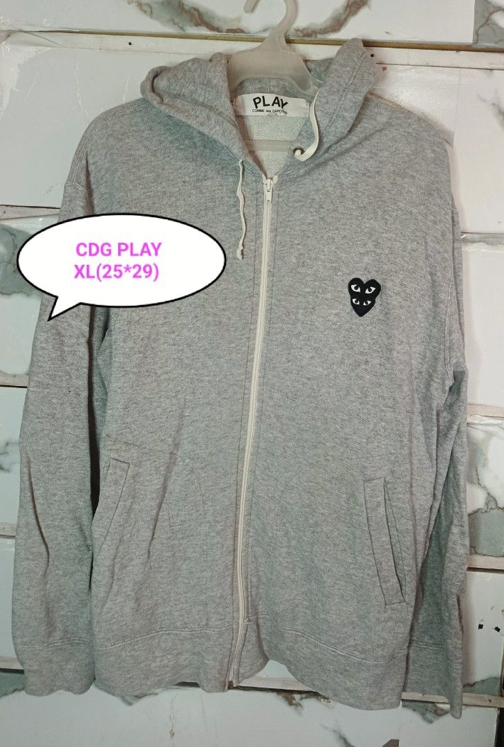 CDG PLAY HOODIE JACKET (Category: Coats, Jackets and Outerwear) located in Quezon City. Submitted by ahyaladyblue (Listing ID 1469201774, Image 1). Description: .