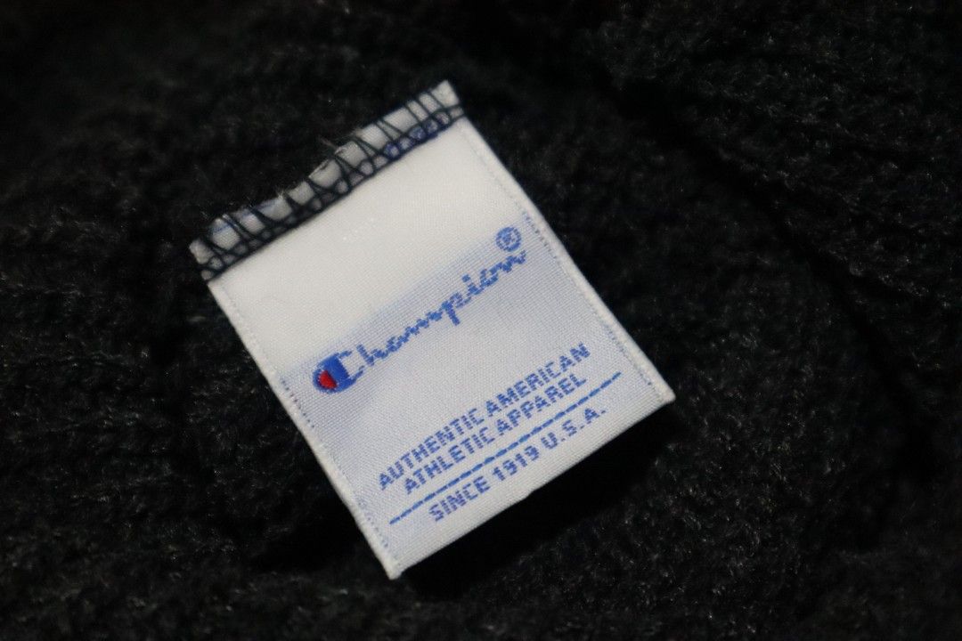Champion Ribbed Knit Beanie Dark Grey (Category: Hats & Beanies) located in Manila. Submitted by lostandbos (Listing ID 1469264383, Image 3). Description: - Brand: Champion - Color: Dark grey - Details: Classic embroidered logo patch on foldover cuff - Material: Warm, thick ribbed knit - Condition: Clean and ready to wear - Style: Authentic American Athletic Apparel.