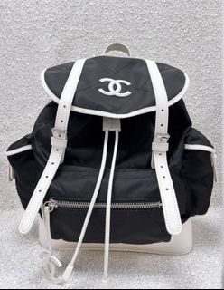 （分類：）位於 。 由 luxe.avenue 提交（商品編號 1469333929，圖片 1）。簡介： 。