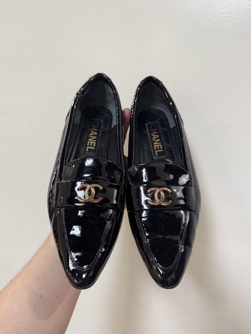 Chanel EUR 38 (Category: Sandals) located in Antipolo. Submitted by ceraken_luxpreloved (Listing ID 1469231356, Image 1). Description: .