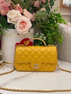 (Category: ) located in . Submitted by luxshare_preloved_ (Listing ID 1469264559, Image 1). Description: .