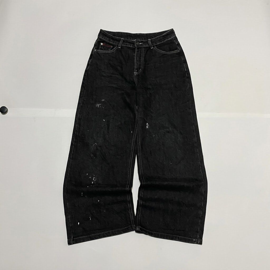 CHARCOAL BLACK BAGGY DENIM PANTS✨ (Category: Jeans) located in Bulacan. Submitted by cris_thrifty (Listing ID 1469229713, Image 1). Description: ₱300 + shipping fee CHARCOAL BLACK BAGGY DENIM PANTS✨ Size 29 Length 40 Leg hole 11 Thigh 12.5 • need wash • good fittings • Heavy • stain • semi thick • semi hard • must buy it.