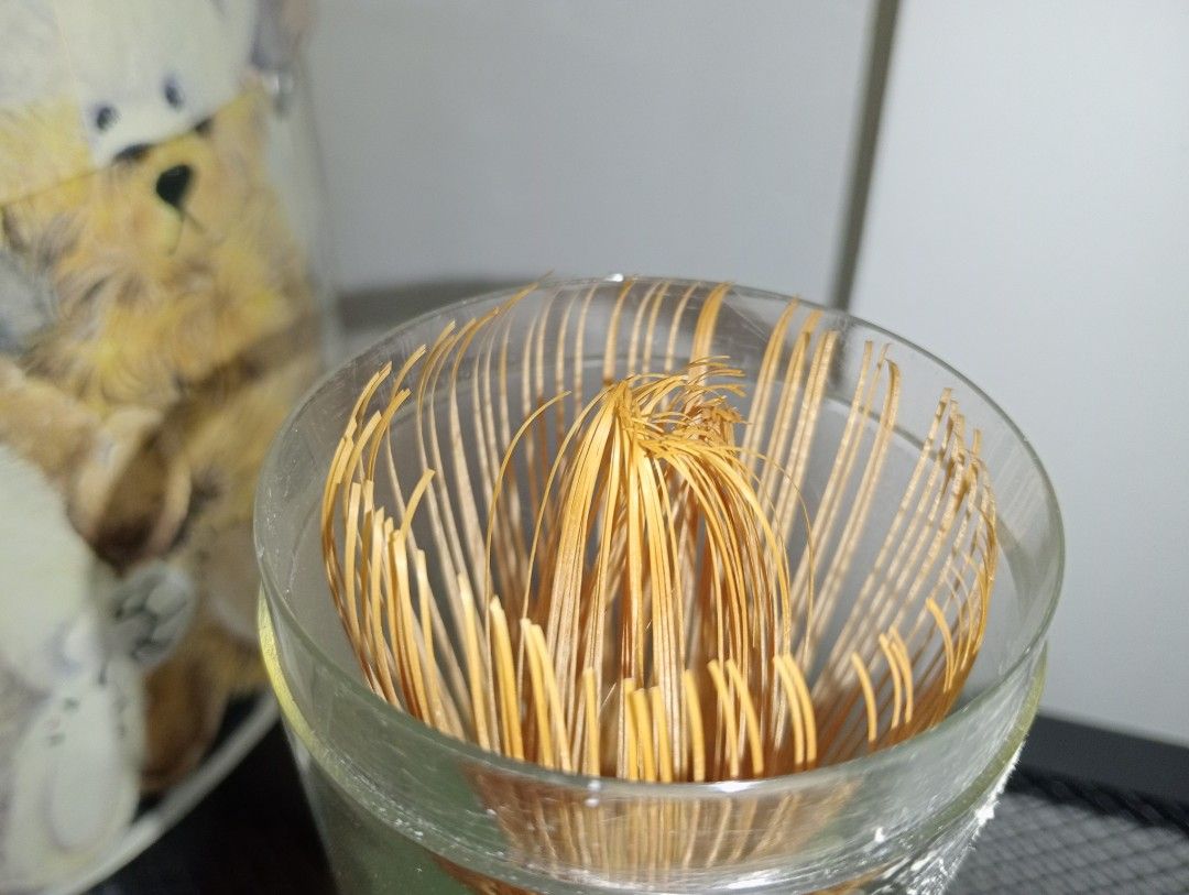 CHASEN (PRE-BLOOMED) #2 (Category: Coffee & Tea Tableware) located in Kawit. Submitted by gieclutter (Listing ID 1469174779, Image 2). Description: Flakers and joy reservers are 𝗻𝗼𝘁 𝗮𝗹𝗹𝗼𝘄𝗲𝗱 Actual photos All sales are final—no returns, exchanges, or refunds 𝗖𝗢𝗡𝗗𝗜𝗧𝗜𝗢𝗡: ・pre-bloomed (unknotted) ・matcha case has light scuffs, scratches, and cracks (sourced from a surplus shop) 𝗟𝗢𝗖𝗔𝗧𝗜𝗢𝗡: Kawit, Cavite 𝗠𝗢𝗣: 𝗣𝗙/NO COD It