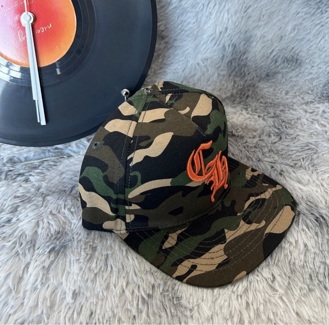 CHROME HEARTS CAP (Category: Caps & Hats) located in Himamaylan. Submitted by ilovemyswag67 (Listing ID 1469240735, Image 1). Description: BRANDNEW FREE SHIPPING!!! PM LANG.