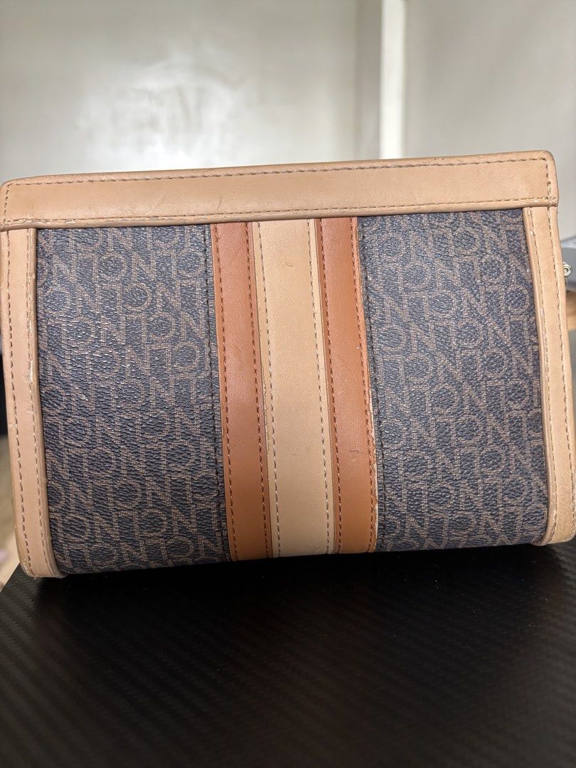 CLN Teegan Crossbody Bag (Category: Cross-body Bags) located in Manila. Submitted by noble.rafael (Listing ID 1469179857, Image 2). Description: CLN Teegan Crossbody Bag 🖤 Pre-loved and still looks good overall. Has visible signs of use, including some chipped or peeling leather in certain areas. Still usable and stylish. Please manage your expectations regarding its pre-loved condition..
