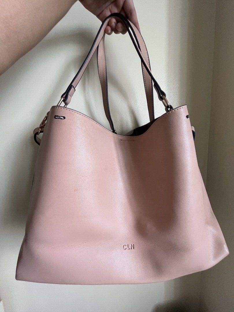 CLN Tote Bag Pink and Black (Category: Tote Bags) located in Makati City. Submitted by db0525 (Listing ID 1469306443, Image 1). Description: Brand: CLN Rfs: decluttering No issues, just needs ✨cleaning ✨.