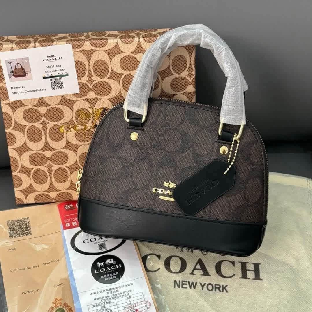 Coach Bag (Category: Shoulder Bags) located in Taguig. Submitted by renzms (Listing ID 1469192110, Image 2). Description: • fresh from 🇻🇳 • with box & dust bag • on hand & ready to ship • actual photos | what you see is what you exactly get! • shipping nationwide via tiktok co.