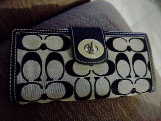 (Category: ) located in . Submitted by ann_chua84 (Listing ID 1469266820, Image 1). Description: .