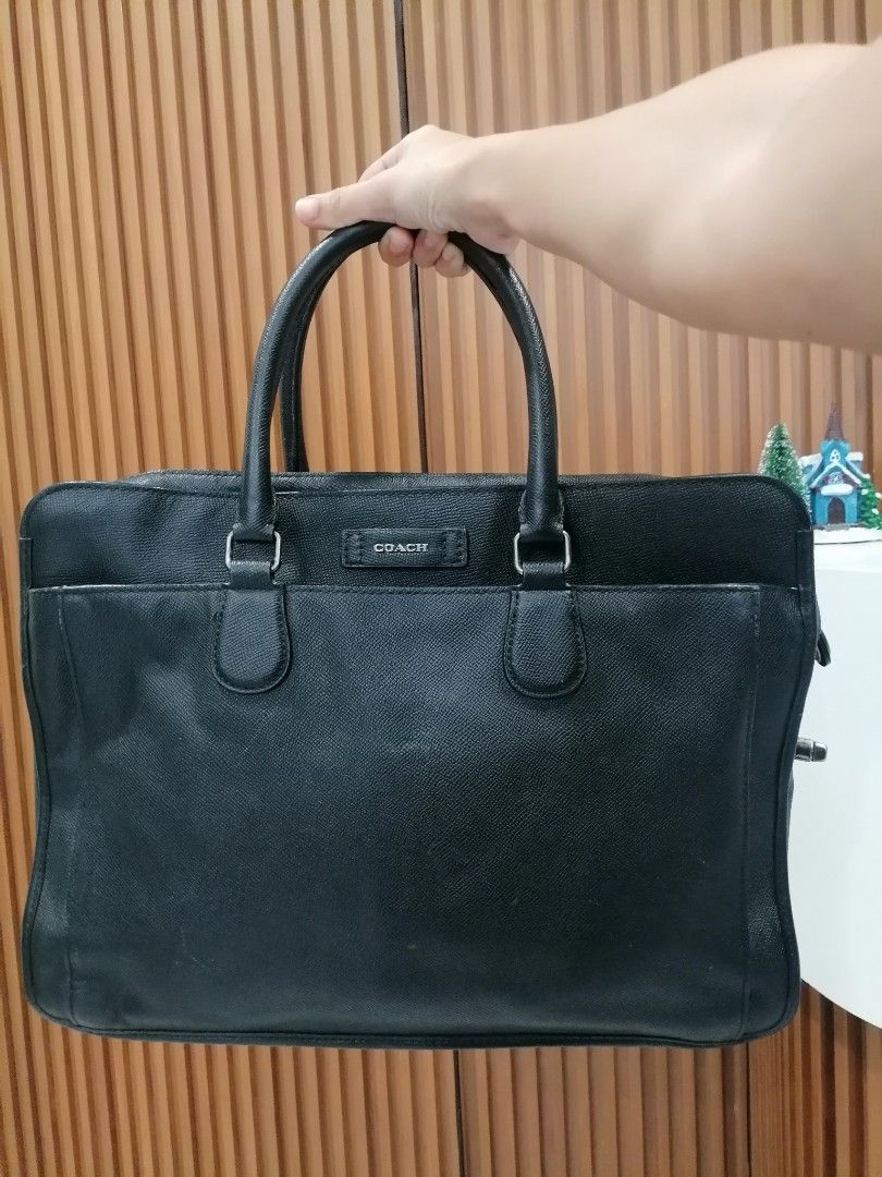Coach document/laptopbag/officebag (Category: Briefcases) located in Digos. Submitted by crodualady82694 (Listing ID 1469254294, Image 2). Description: Coach Black Leather Men's Briefcase with Top Handles.