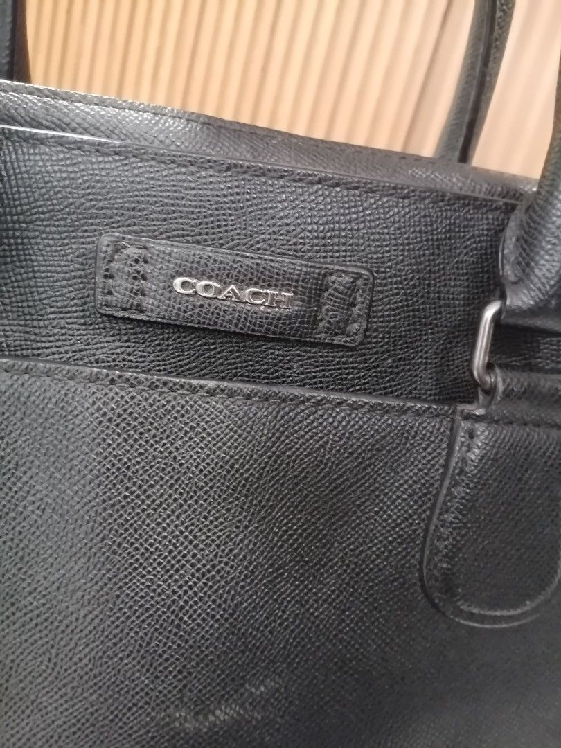 Coach document/laptopbag/officebag (Category: Briefcases) located in Digos. Submitted by crodualady82694 (Listing ID 1469254294, Image 3). Description: Coach Black Leather Men's Briefcase with Top Handles.