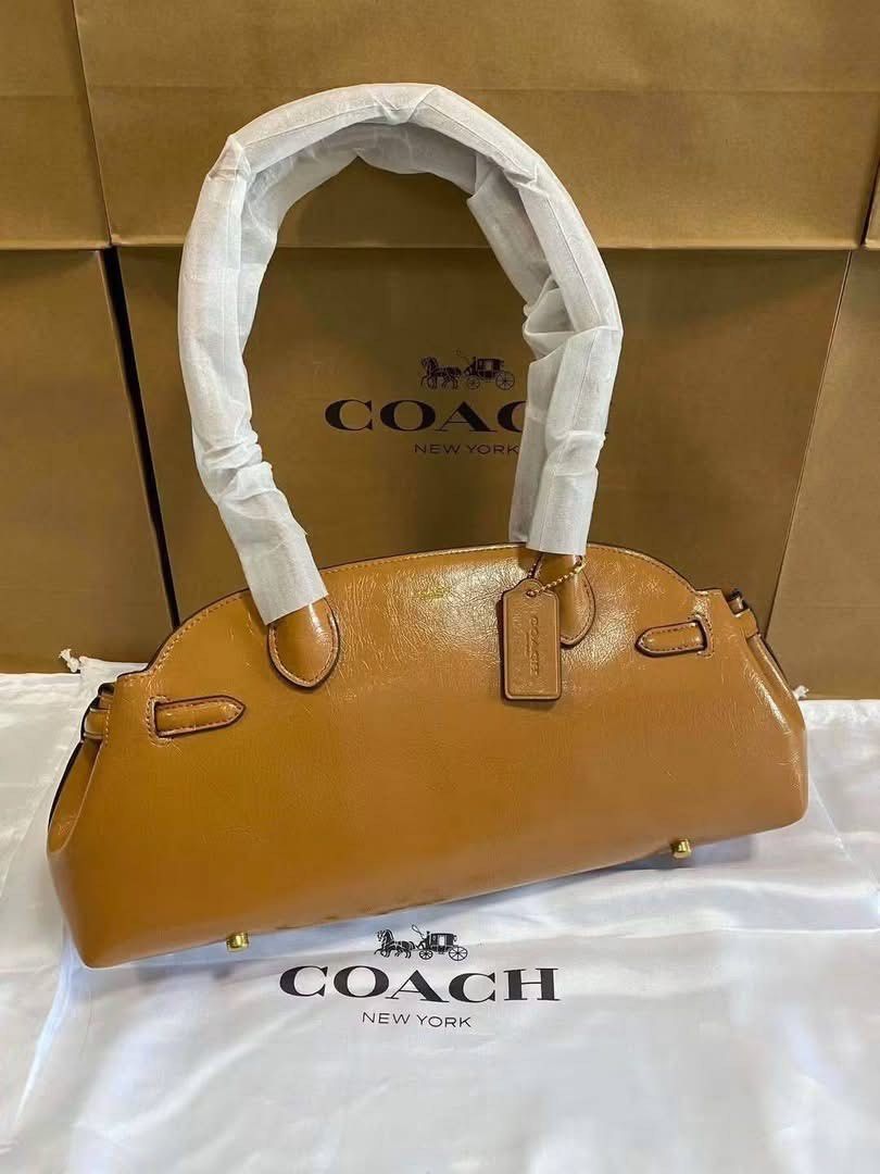 Coach Empire 34 (Category: Shoulder Bags) located in Binan City. Submitted by pinkykeenshop (Listing ID 1469366530, Image 2). Description: .