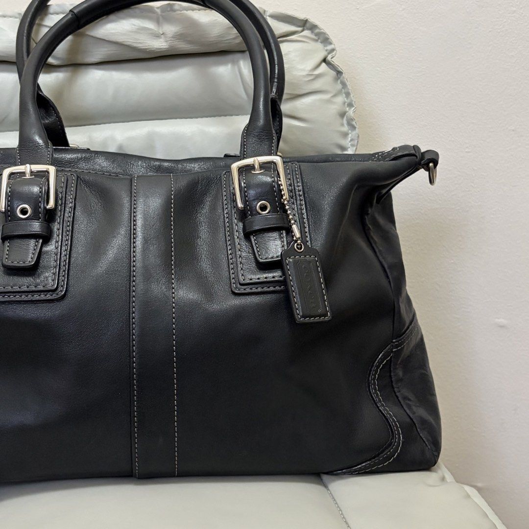 Coach Hamilton Leather Tote Satchel Bag (Category: Luxury Bags & Wallets) located in Silang. Submitted by akirapsi (Listing ID 1469185194, Image 2). Description: size: can fit up to 13-inch laptop condition: no major issues! leather is in good condition, no rubs. has pen marks inside 💌shipping via j&t and lalamove 📍silang cavite dm for more detailed pics and vid.